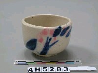 藏品(彩繪瓷杯)的圖片